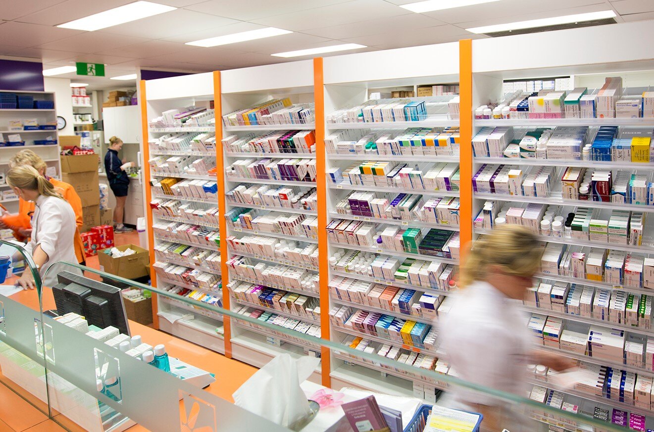 How Pharmacy FIFO Shelving Can Optimize Your Storage and Inventory Management